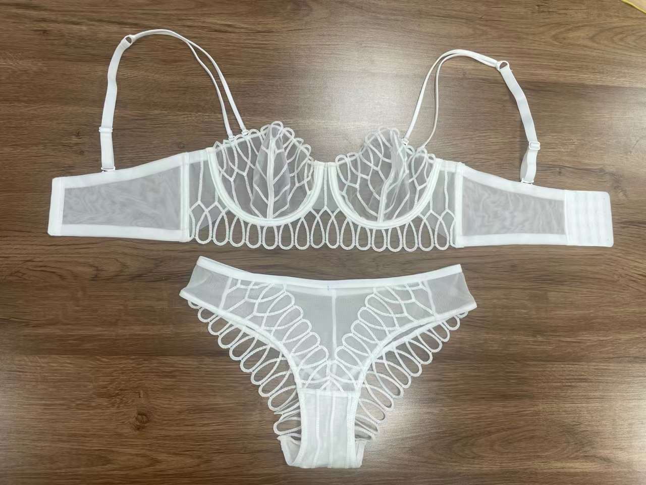 Cross-Border European and American Style French Lingerie Sexy Set Ultra-Thin See-Through Mesh Large Bust Minimizer Anti-Sagging Lace Bra