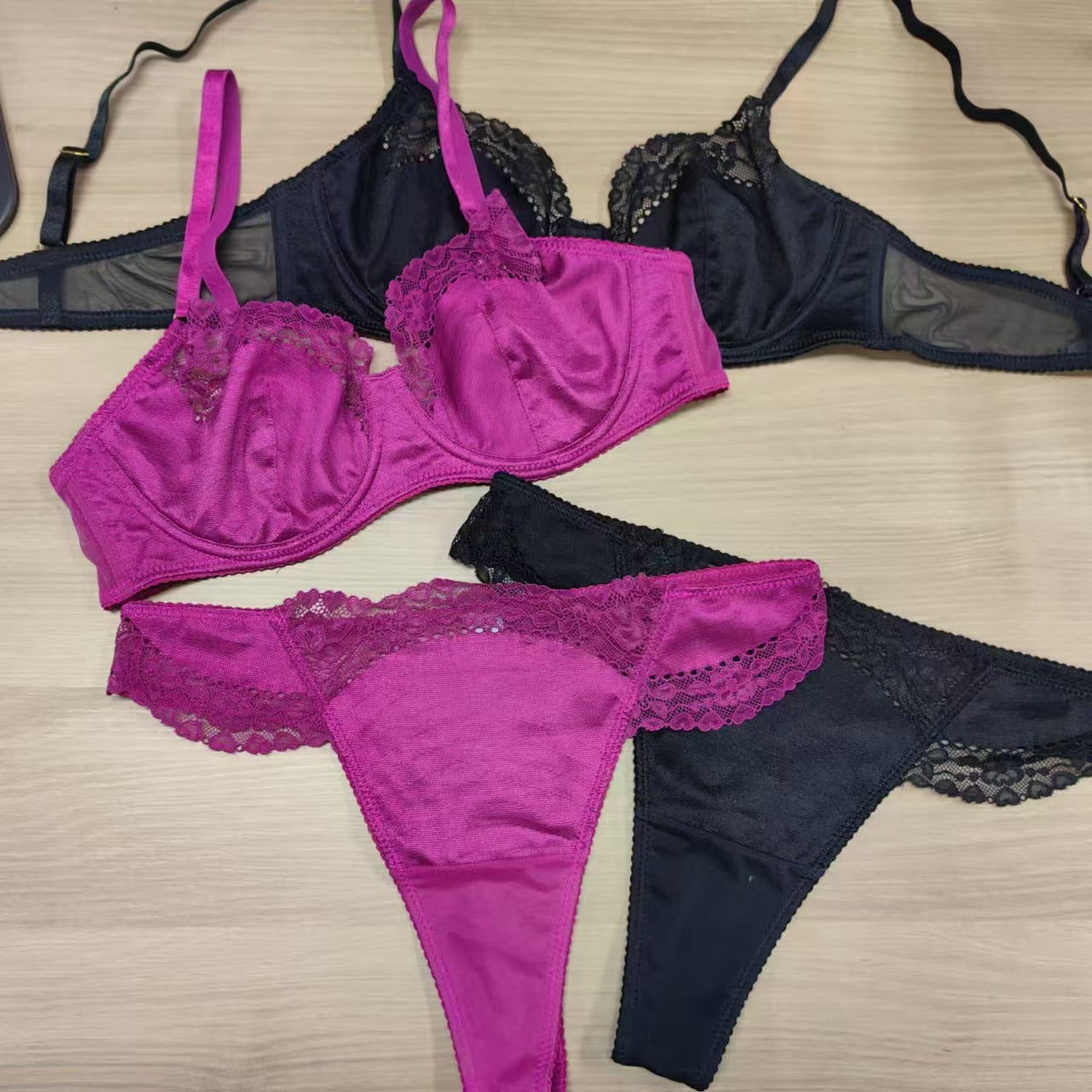 European and American Cross-Border Sexy Lace Lingerie French Pure Desire Ultra-Thin Plus Size Lingerie Big Chest Minimizer Anti-Sagging Bra