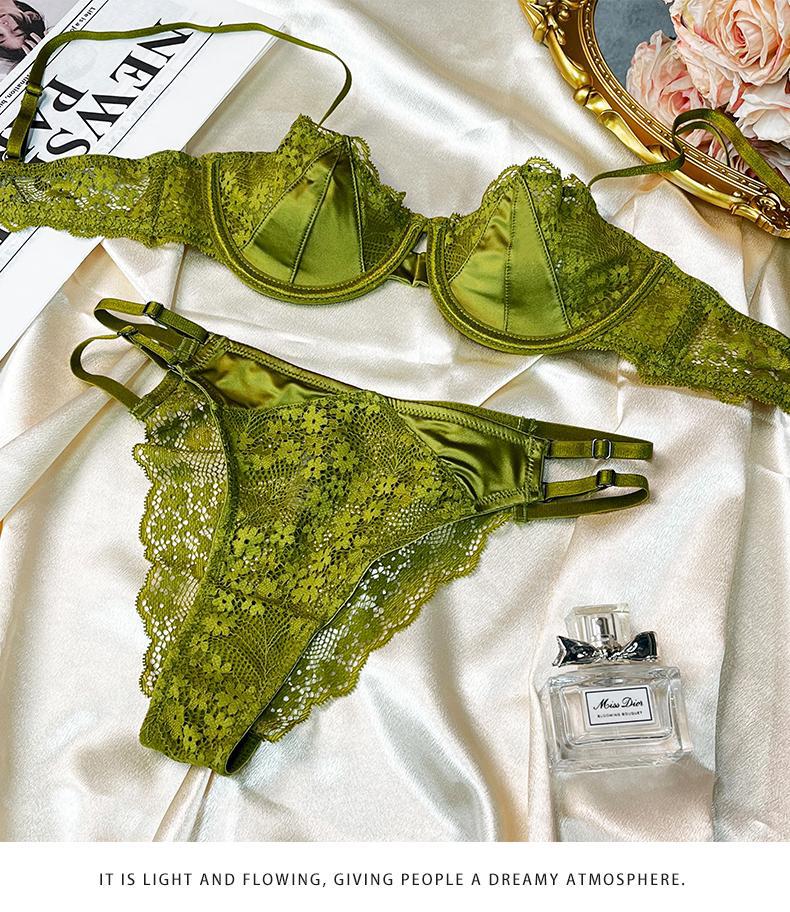 French Style Sexy Lingerie for Women Lace Girl Satin Embroidery Print Large Bust Minimizer Push-Up Bra Set
