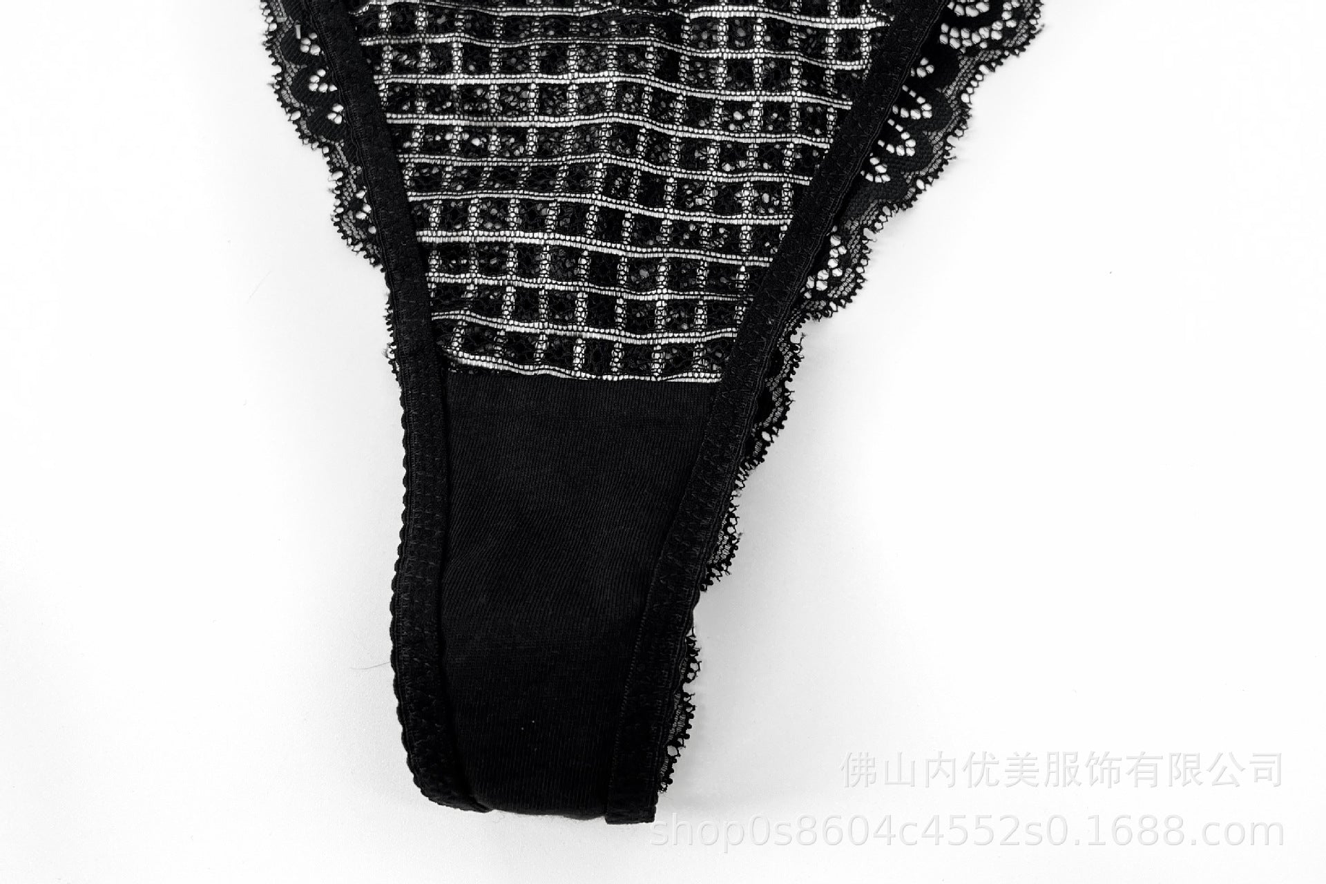 Cross-Border European and American Style French Lingerie Sexy Ultra-Thin Plaid Lace Bra Large Bust Minimizer Sexy Lingerie Set
