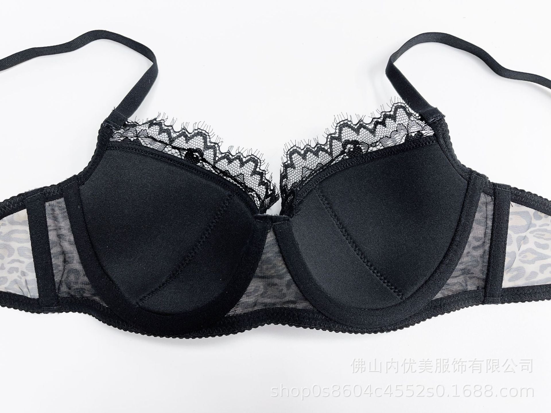 European and American Hot-Selling Sexy Lingerie Lace French Bra Large Bust Minimizer Anti-Sagging Sexy Lingerie Set for Women
