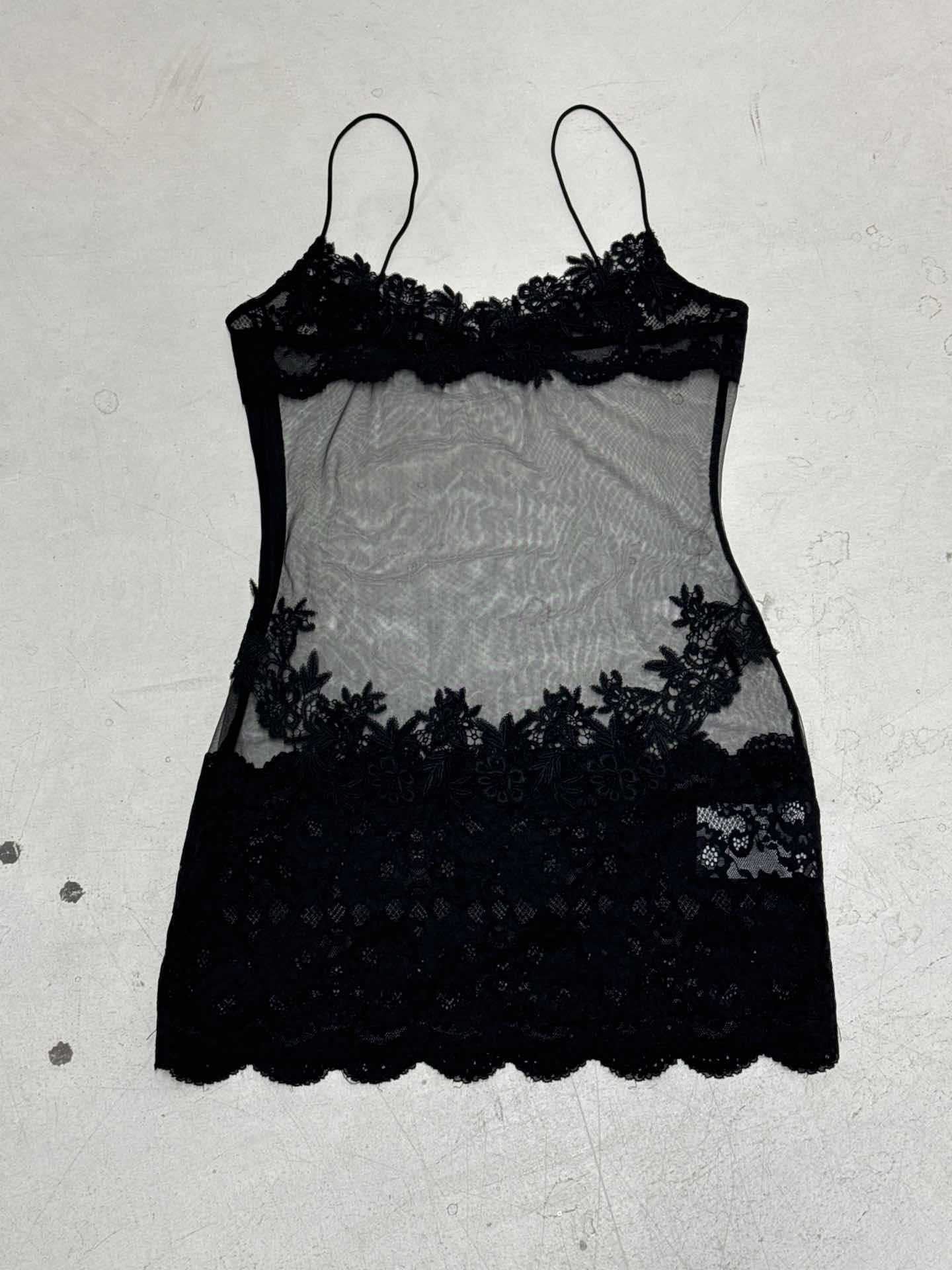 European and American Cross-Border Sexy Mesh Lace See-Through Camisole Dress V High Collar Waist Slim Fit Bodycon Skirt Hot Girl Short Skirt