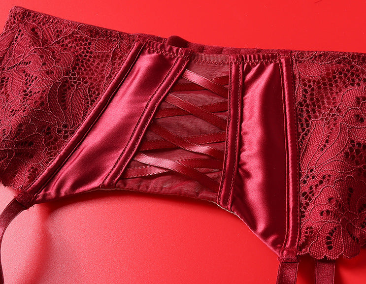 Cross-Border French Style Lingerie Sexy Lace Big Chest Minimizer Side Breast Collection Anti-Sagging Temptation Garter Stockings Bra Three-Piece Set