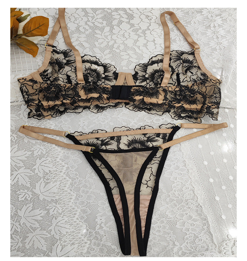 Cross-Border Pure Desire Sexy Lingerie Thin Floral Embroidery Large Bust Minimizer Anti-Sagging Lace Erotic Lingerie Set for Women