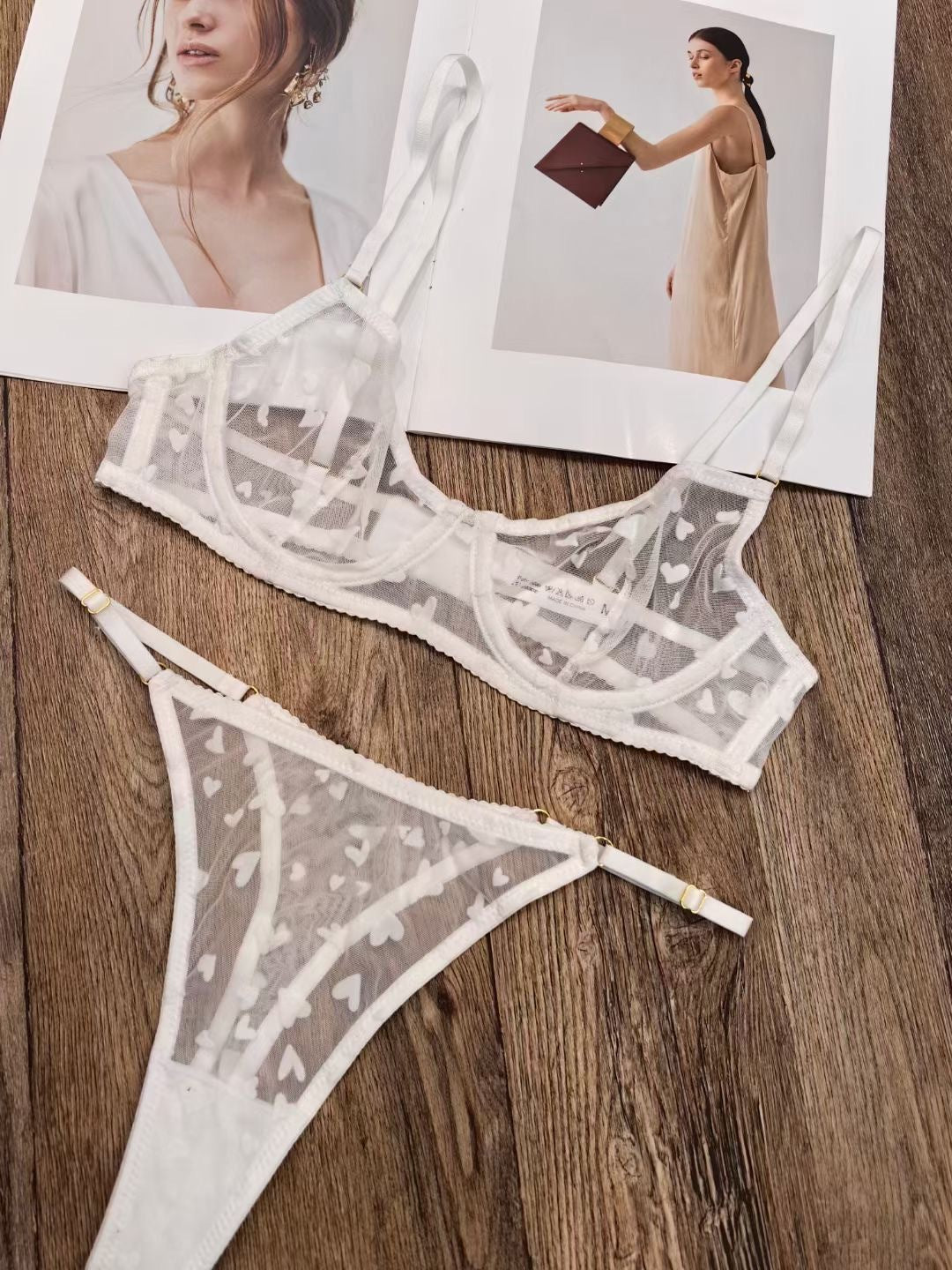 Cross-Border European and American Sexy Lingerie Women's Ultra-Thin Mesh See-Through Heart Large Bust Minimizer Anti-Sagging Bra Set