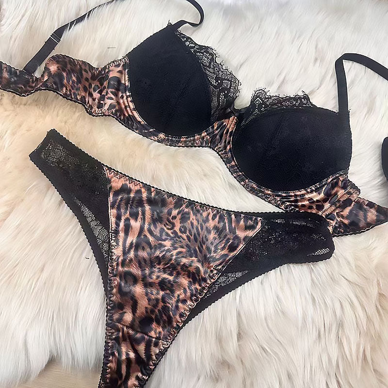 European and American Foreign Trade French Style Lingerie Women Sexy Thin Cotton Leopard Lace Lingerie Big Chest Minimizer Anti-Sagging Bra Set