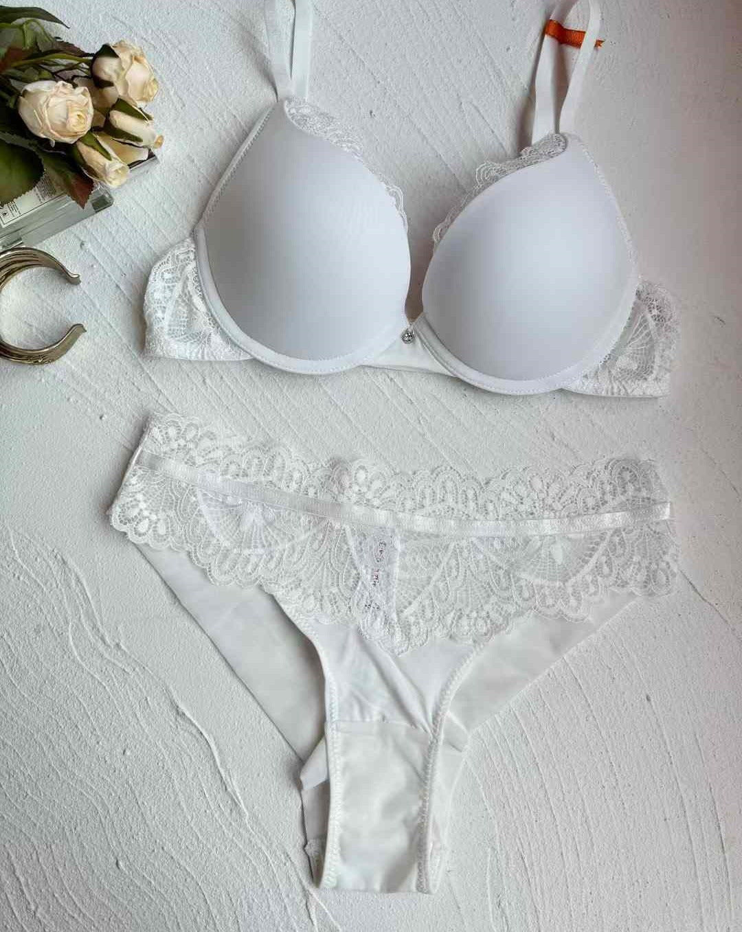 New Cross-Border European and American Style Sexy Push-Up Lace Edge Bra Smooth Surface Bra Top Thin Bottom Thick Bra Set
