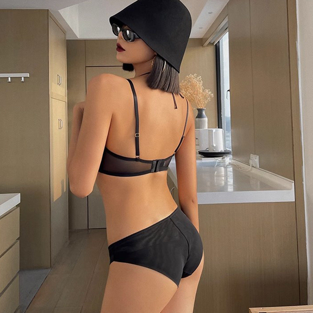 Cross-Border European and American Style French Lingerie Sexy Lace Strap Design Large Bust Push-Up Anti-Sagging Bra Set