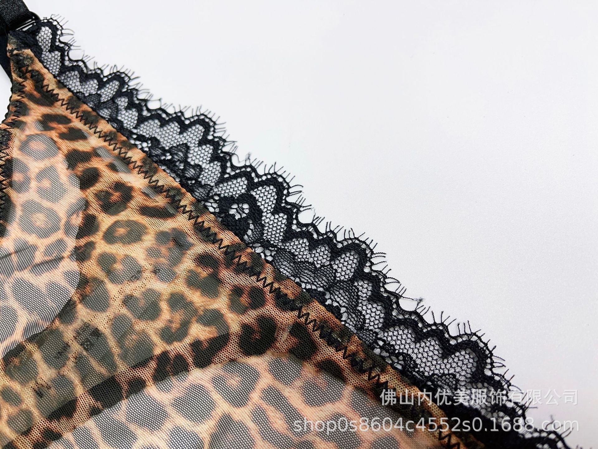 Foreign Trade European and American French Style Lingerie Sexy Lace Leopard Print See-through Temptation Big Chest Minimizer Push-up Bra Set