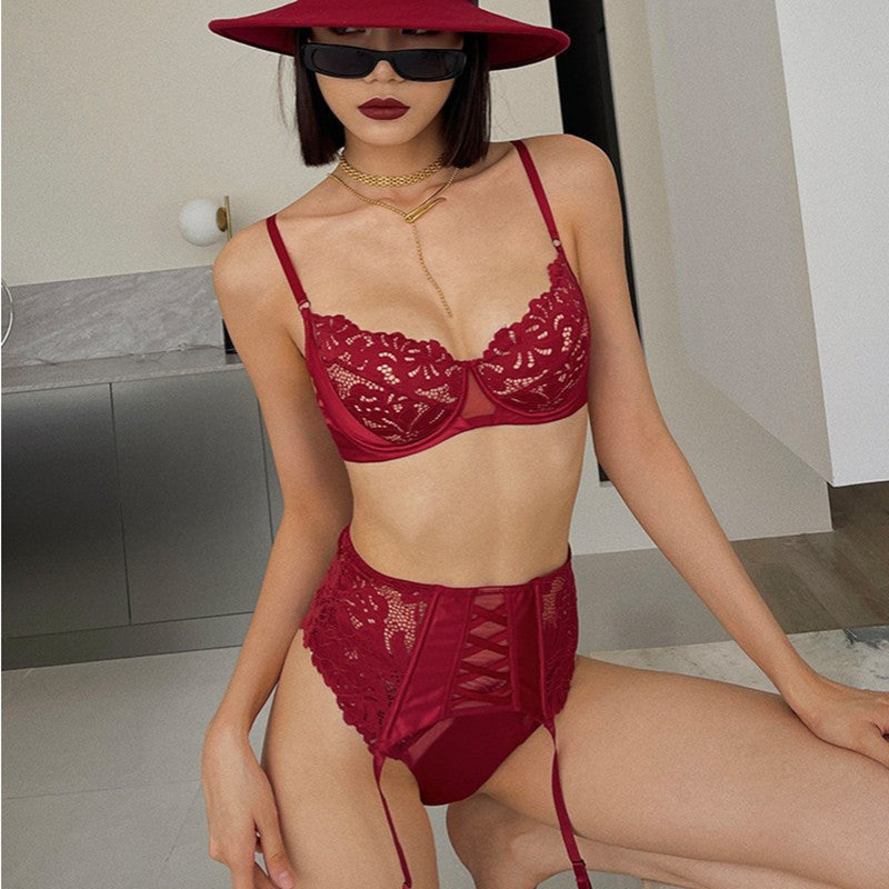 Cross-Border French Style Lingerie Sexy Lace Big Chest Minimizer Side Breast Collection Anti-Sagging Temptation Garter Stockings Bra Three-Piece Set