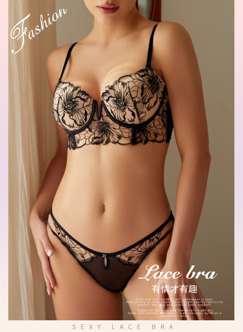 Cross-border French-style Sexy Lingerie Deep V Vintage Mesh Embroidered Lace Bra Small Chest Push-Up Lingerie Set