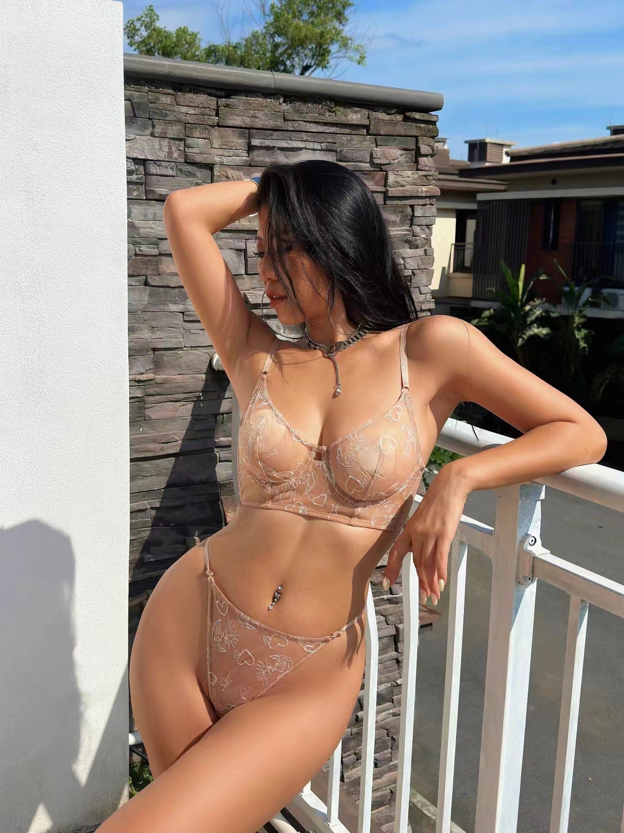 Cross-Border Hot-Selling Sexy Lingerie Ultra-Thin Transparent French Lace Lingerie Large Bust Minimizer Plus Size Bra Set