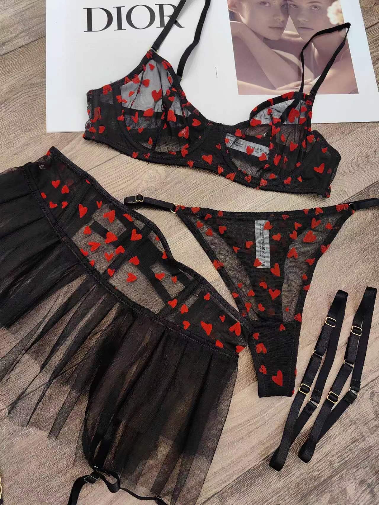 Foreign Trade European and American Style French Lingerie Mesh Ultra-Thin Sexy Heart Flocked Lace Lingerie Thong Three-Piece Set
