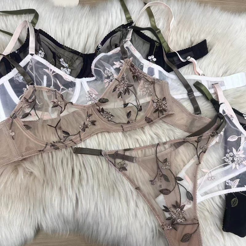 European and American Cross-Border Sexy Lingerie French Pure Desire Ultra-Thin See-Through Mesh Embroidery Underwire Push-Up Erotic Lingerie Set