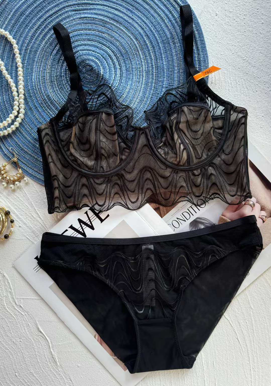 Cross-Border Plus Size Lace Lingerie French Style Pure Desire Sexy Mesh Ultra-Thin Large Bust Minimizer Bra Set Sexy Bra