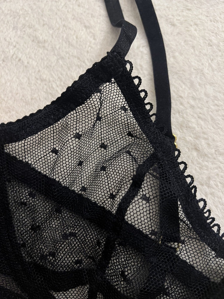 Cross-Border Hot-Selling Sexy Bra Ultra-Thin No Sponge Big Chest Minimizer See-Through Temptation Mesh Sexy Lingerie Set for Women