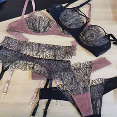 Cross-Border Hot-Selling Sexy Lingerie Lace Ultra-Thin Mesh Printed Large Bust Minimizing Camisole Sexy Lingerie Three-Piece Set for Women