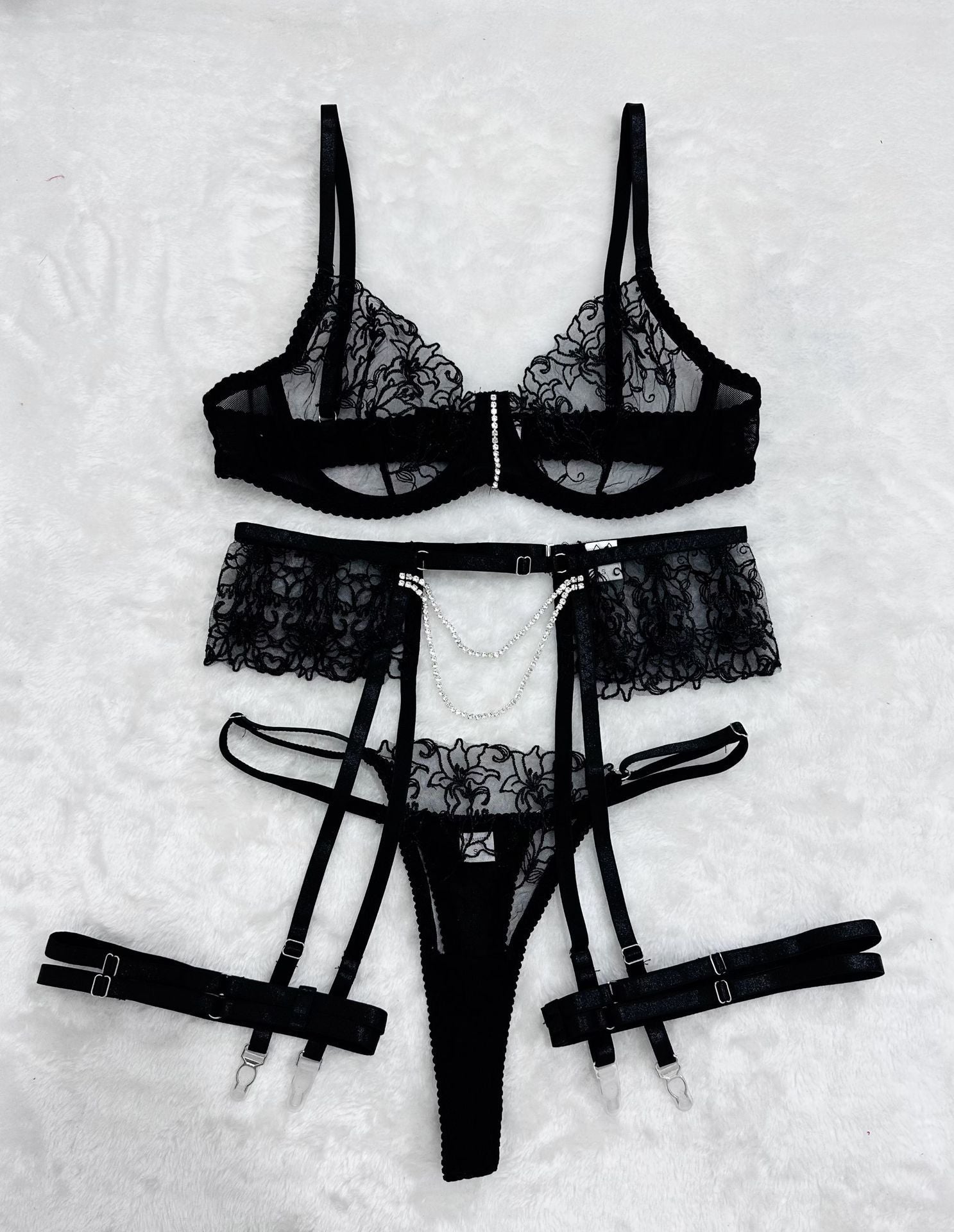 Cross-Border Amazon Hot-Selling Metal Chain Flower Embroidery Mesh Lingerie Transparent Sexy Lingerie Four-Piece Set