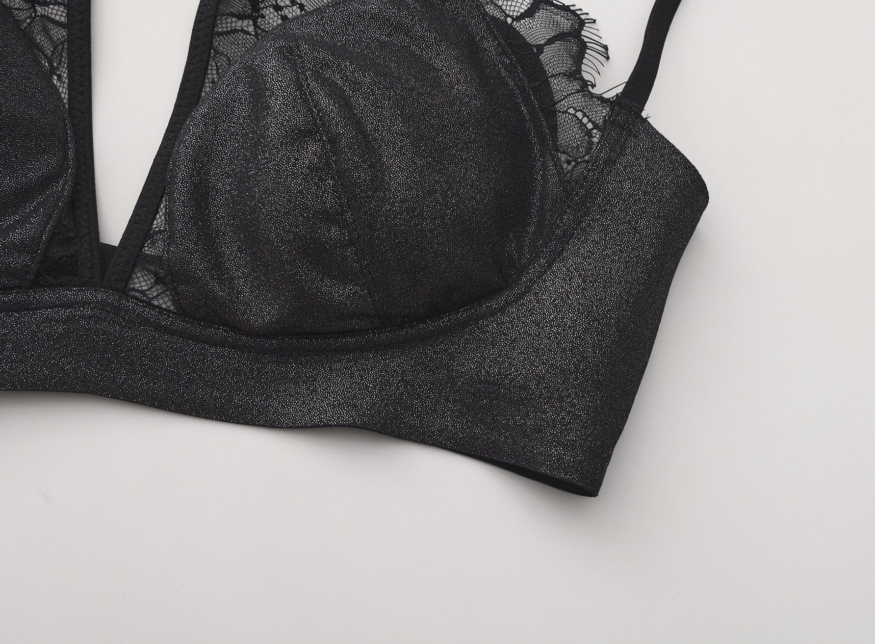 French Style Sexy Lingerie Summer Thin Halter Neck Lace Bra Vest Style Large Bust Minimizer Plus Size Bra