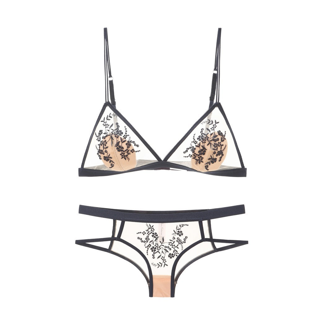 Cross-Border European and American French Style Lingerie Sexy Ultra-Thin See-Through Lace Embroidery Large Bust Minimizer Triangle Cup Bra Set