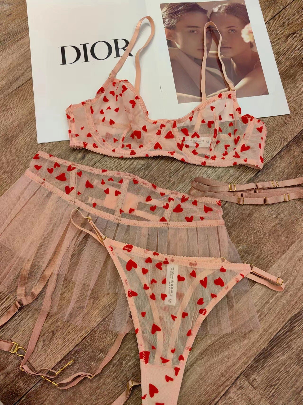 Foreign Trade European and American Style French Lingerie Mesh Ultra-Thin Sexy Heart Flocked Lace Lingerie Thong Three-Piece Set