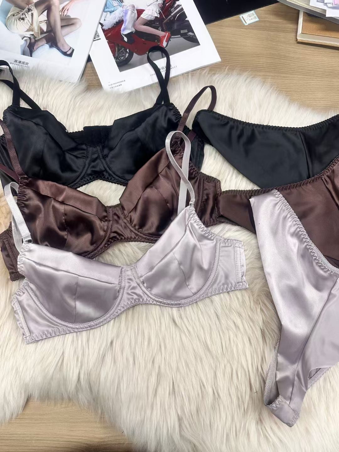 Cross-Border European and American Sexy Lingerie French Style Thin Smooth Large Bust Minimizing Lingerie Zodiac Year Red Bra Set