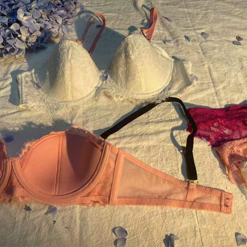 European and American Russian Hot-Selling Sexy Lingerie Lace Small Chest Enhancing Anti-Sagging Embroidered Color-Block Push-Up Bra Set