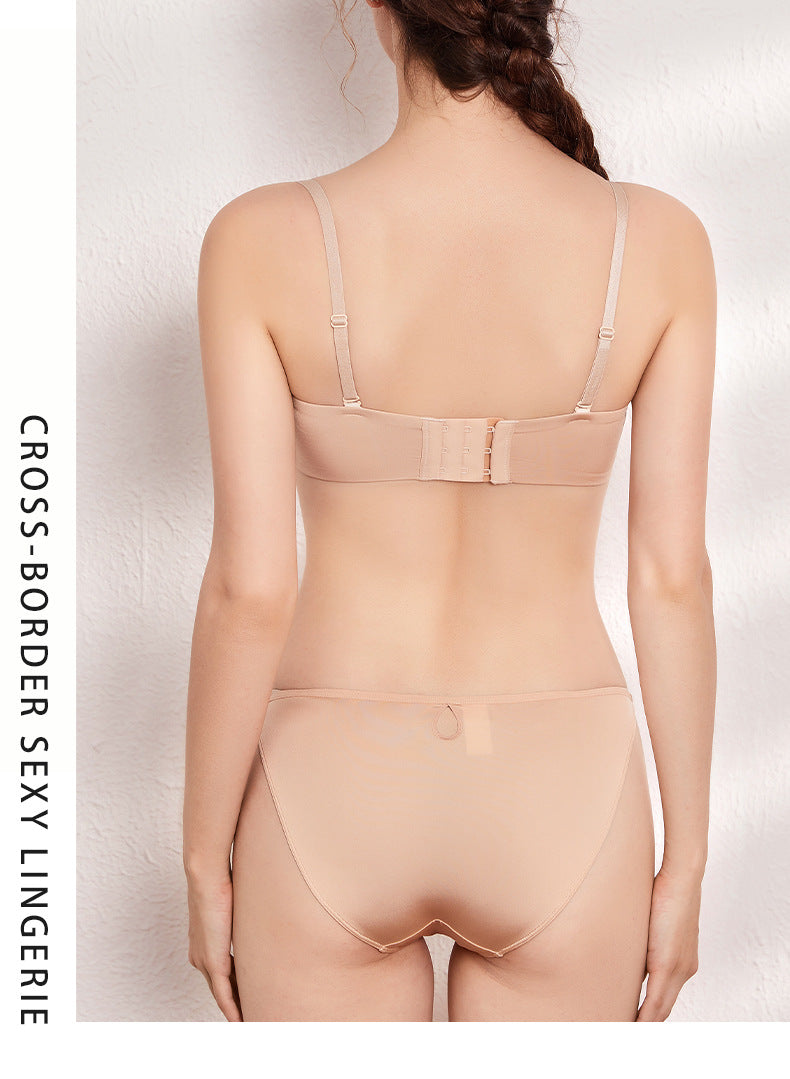 Cross-Border Sexy Seamless Underwear Glossy Strapless Anti-Slip Soft Steel Ring Bra Big Chest Makes You Look Smaller Plus Size Underwear Bra