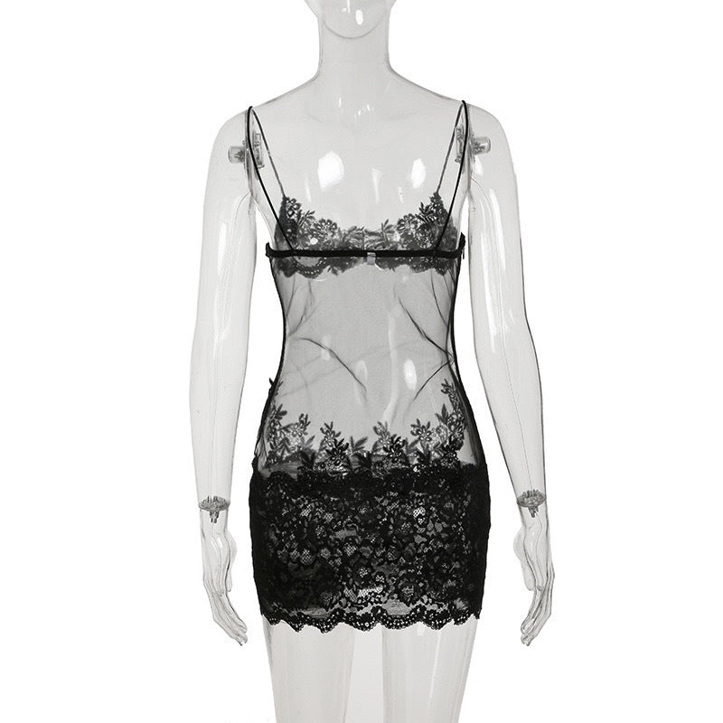 European and American Cross-Border Sexy Mesh Lace See-Through Camisole Dress V High Collar Waist Slim Fit Bodycon Skirt Hot Girl Short Skirt
