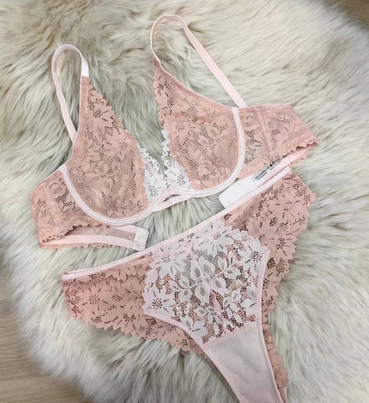 Cross-Border European and American Sexy Lingerie for Women French Style Ultra-Thin See-Through Lace Lingerie Big Chest Minimizer Anti-Sagging Bra Set