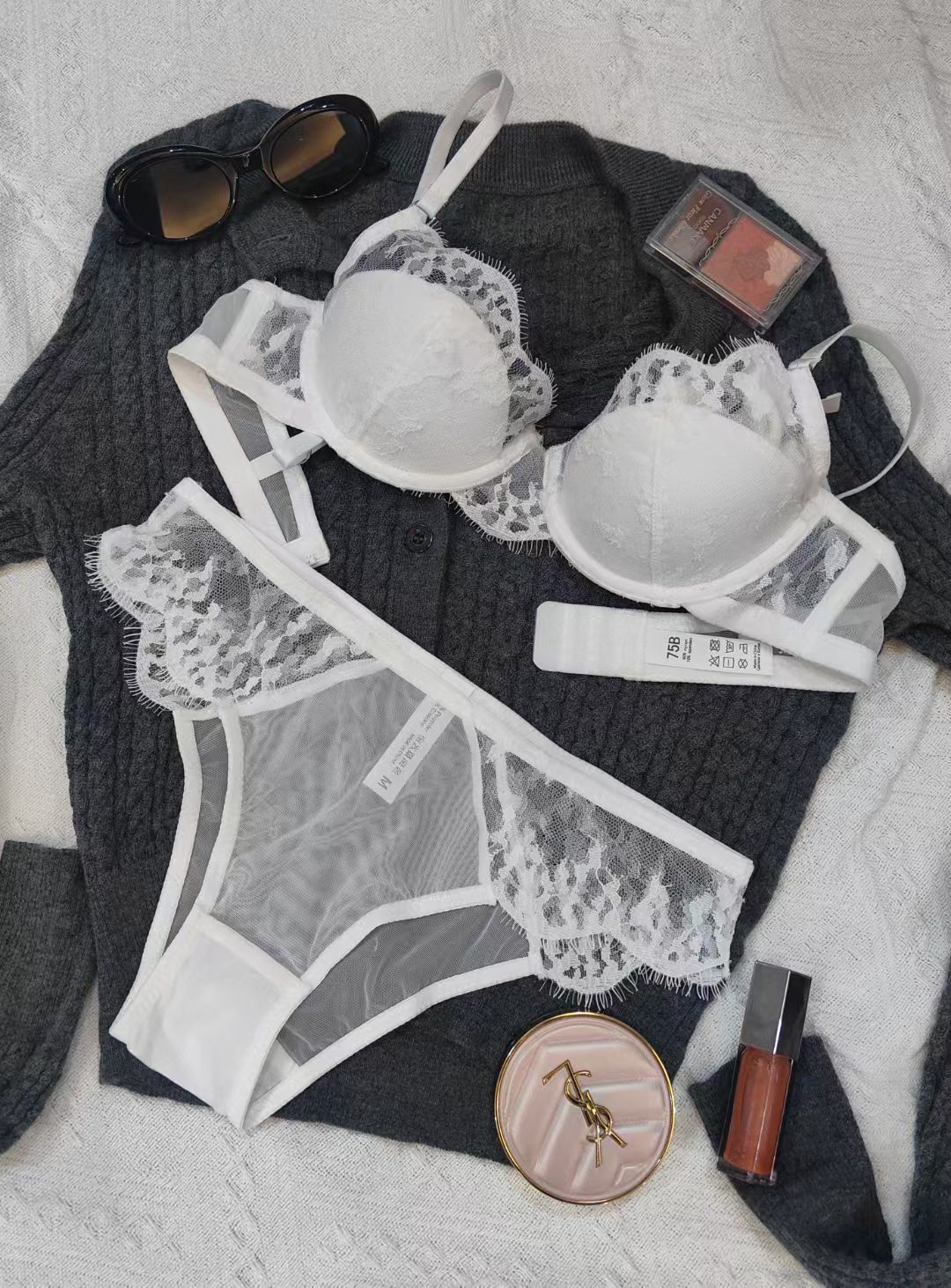 2025New European and American Style Large Size Lingerie Sexy Bra Lace Embroidery Ultra-thin Big Chest Minimizer Bra Set