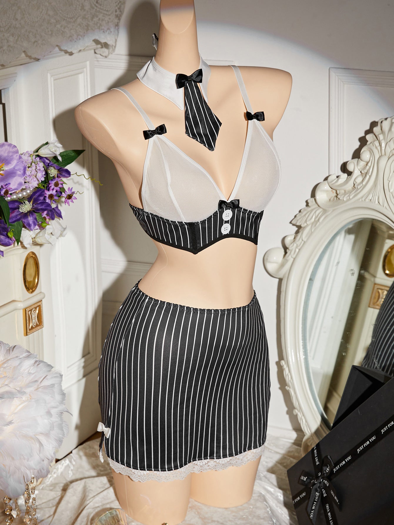 Cross-Border New Sexy Lingerie Set Button Striped Tie Lace Bodycon Mini Skirt Thong Four-Piece Set